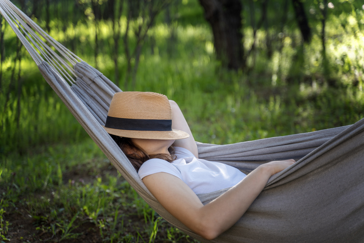 college-walk-retirement-community-brevard-north-carolina-siesta-time-benefits-napping