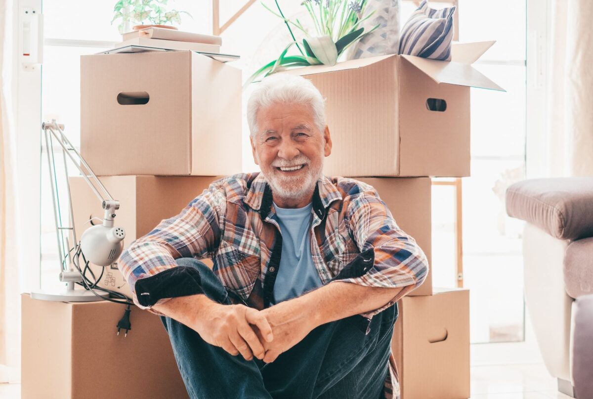 Benefits of Moving to Senior Living Early | College Walk